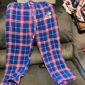 KU pjs